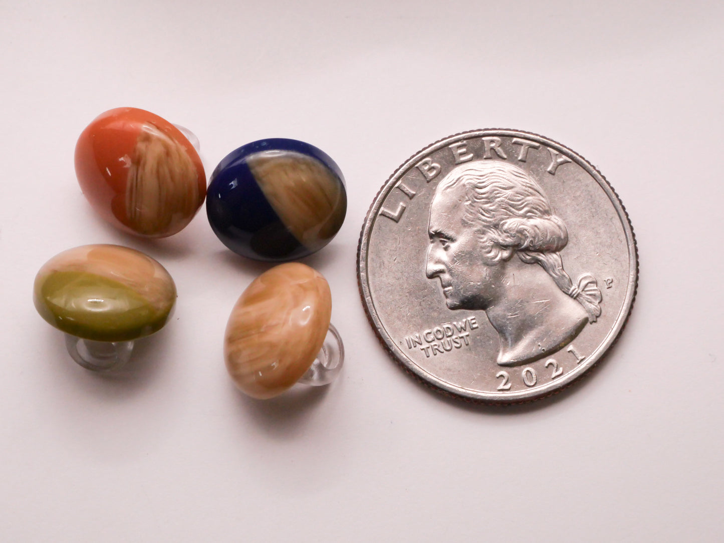 Wood Look Resin Plastic Set of Four Buttons 12mm