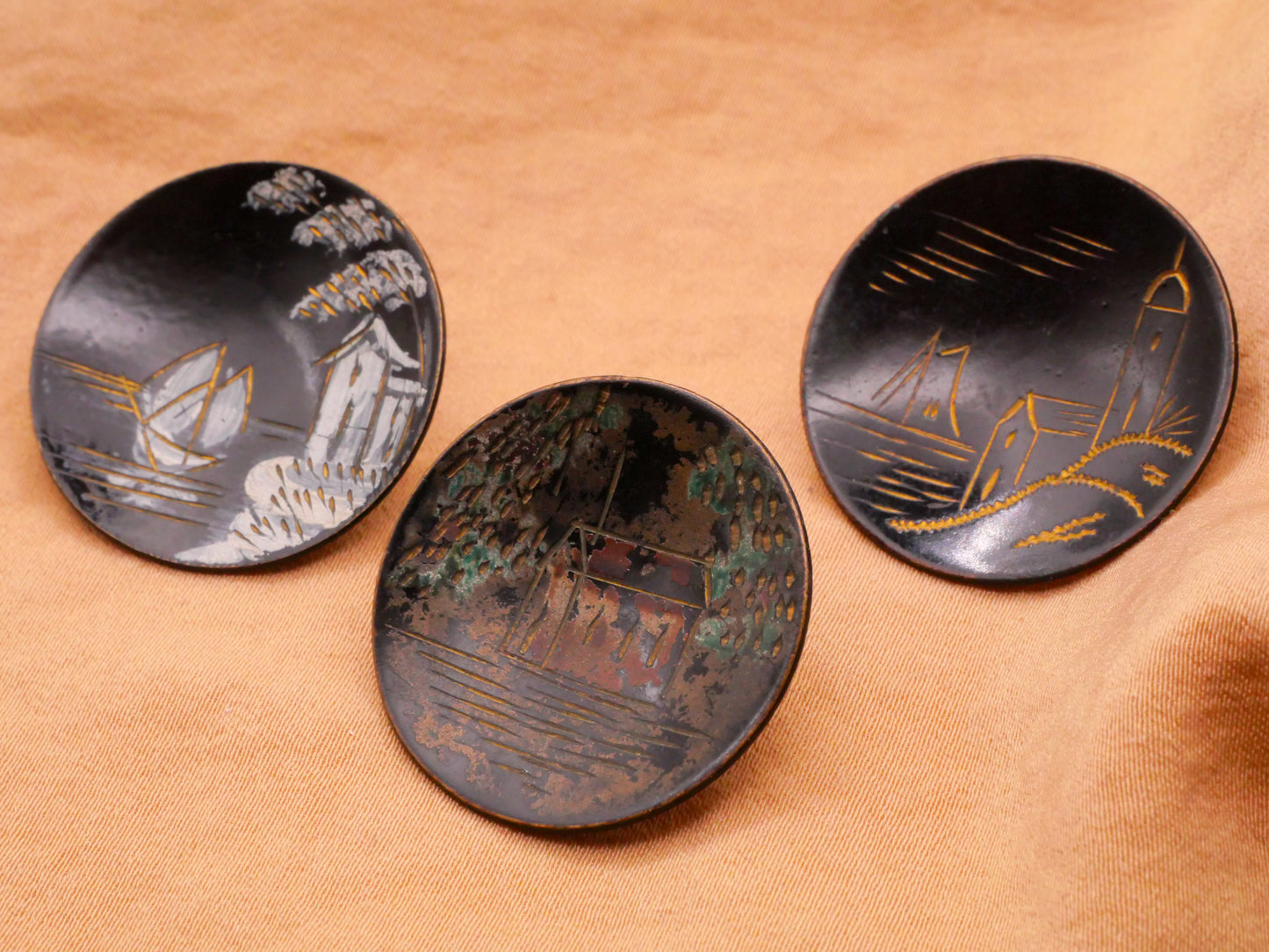 Landscape Water Scene Black Lacquer Metal Cup Button Various 27-28mm