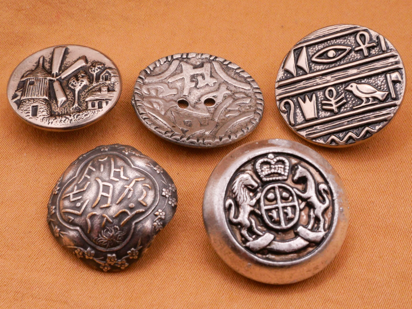 International World Travel Inspired Silver Metal Button Various 19-23mm