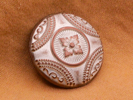 Shield White Wash Copper Metal Button 17mm