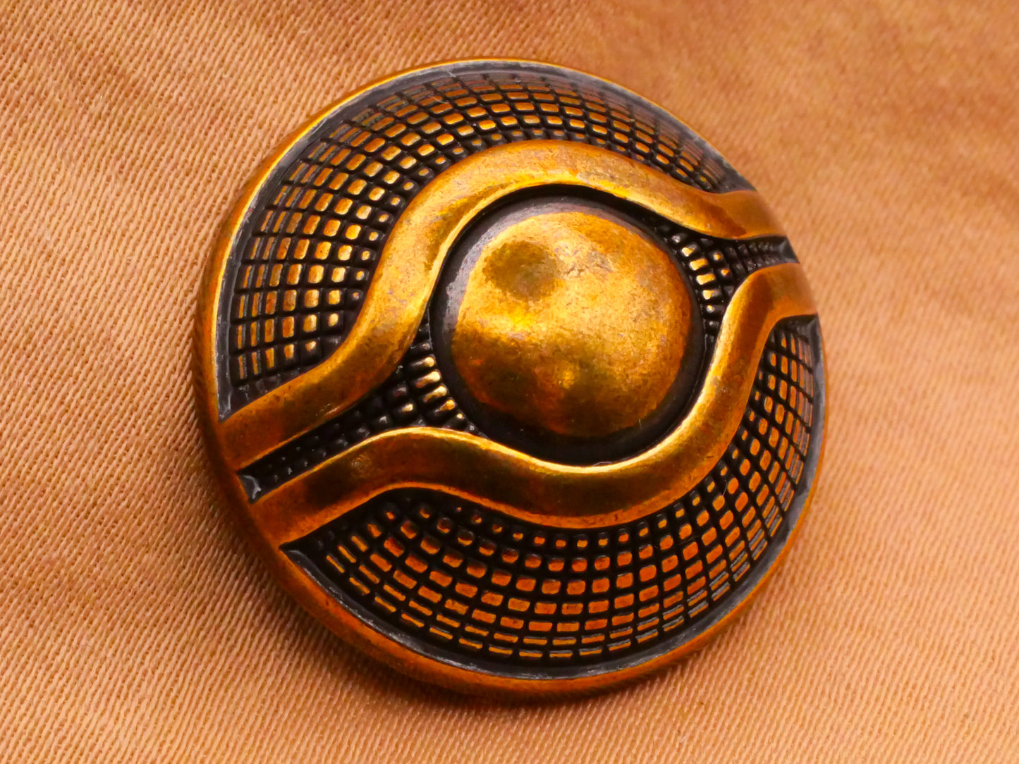 Eye Snake Egyptian Gold Bronze Metal Buttons 23mm