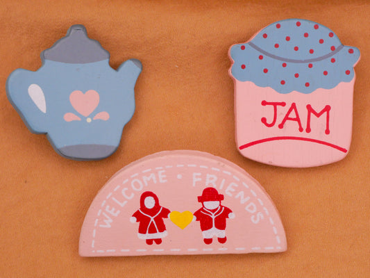 Folk Art Pastel Teapot Welcome or Jam Wood Button Various 26-51mm