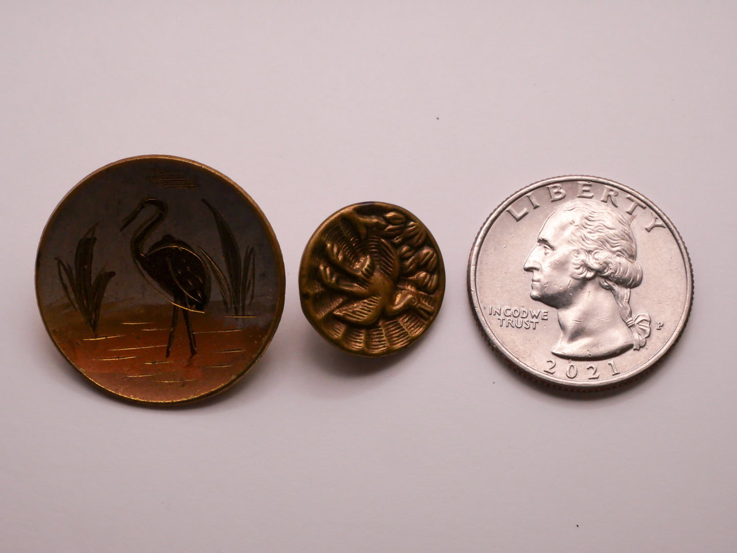 Crane Bird Victorian Brass Metal Button Various 17-26mm