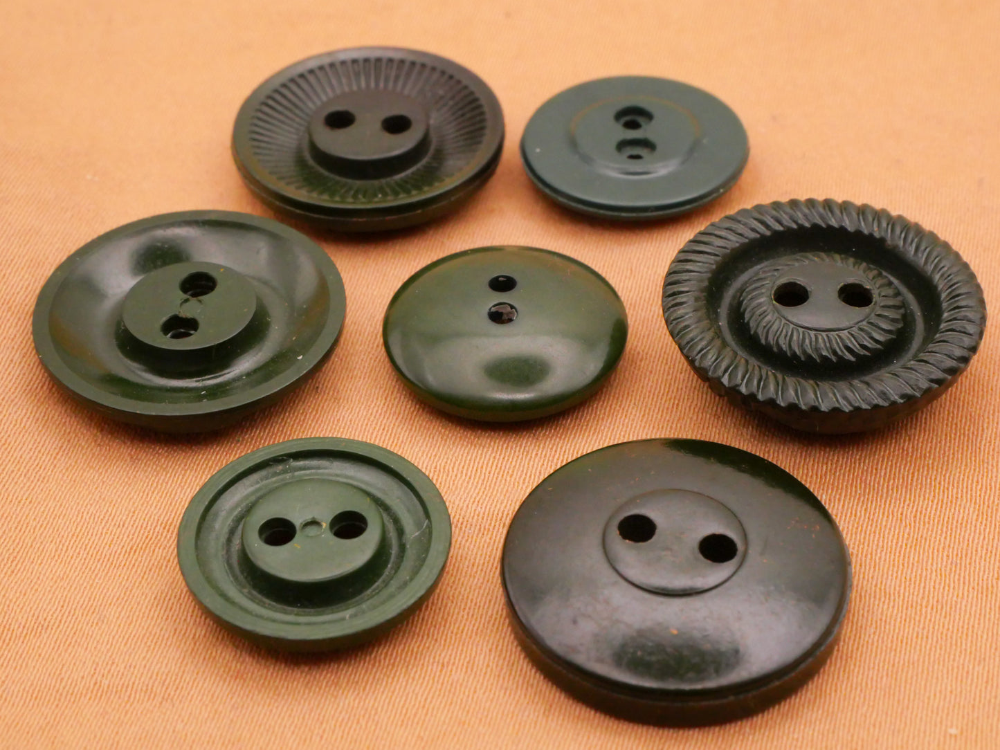 Dark Green Housecoat Vintage Plastic Button Various 15-19mm