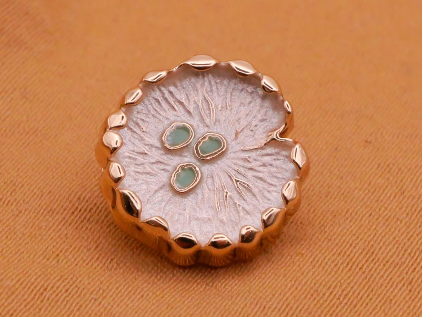 Lily Pad Leaf Enamel Gold Metal Button 12mm