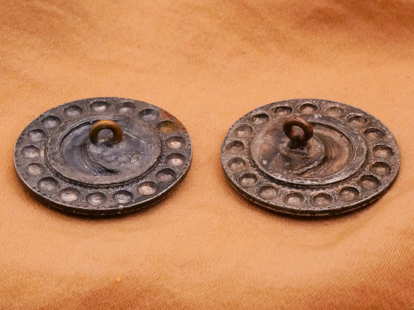 Crescent Moon Etched Stars Tinted Steel Metal Button Various 22mm