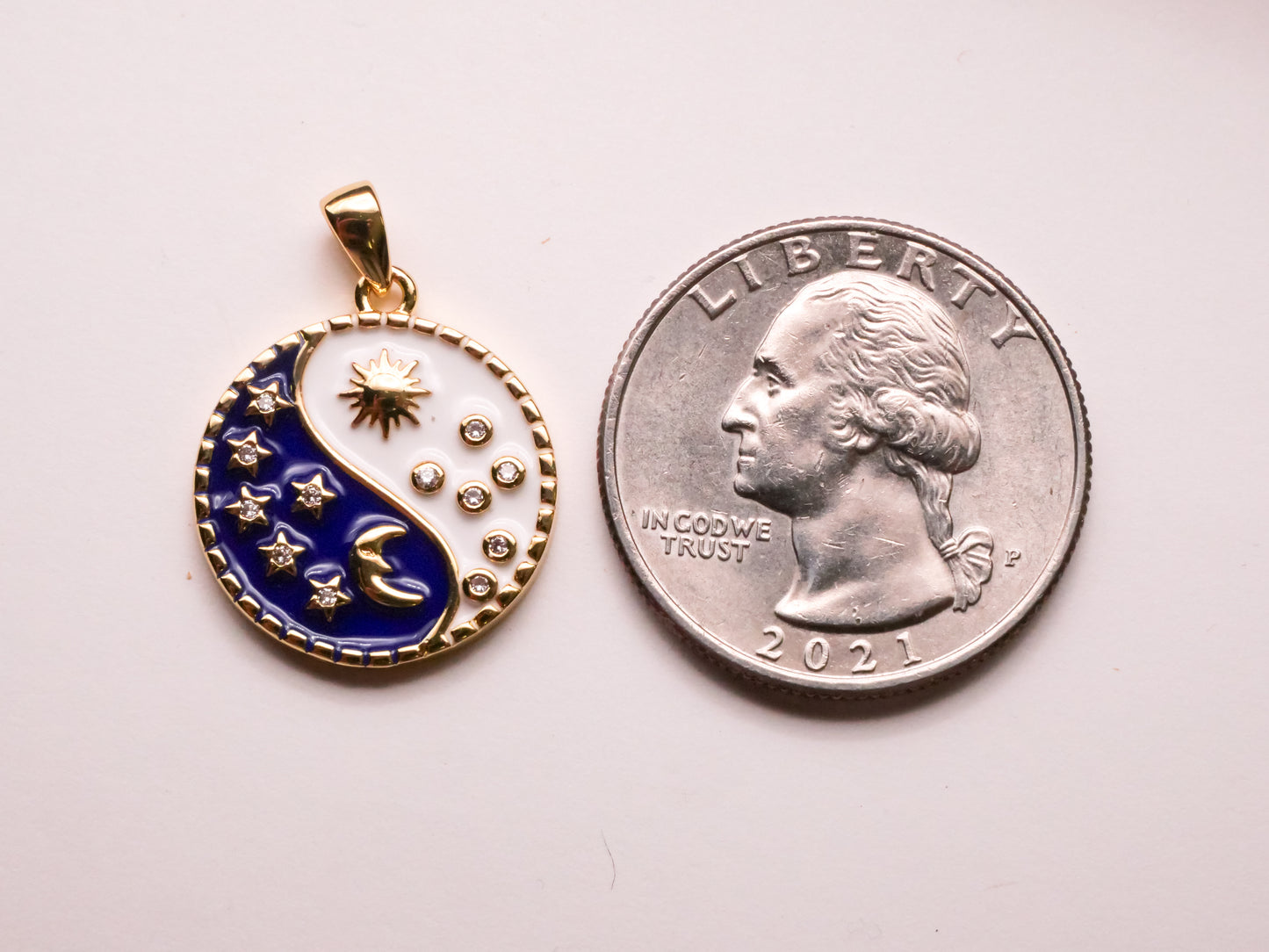 Yin Yang Sun Moon Enamel Gold Metal Pendant Charm Embellishment 18x20mm