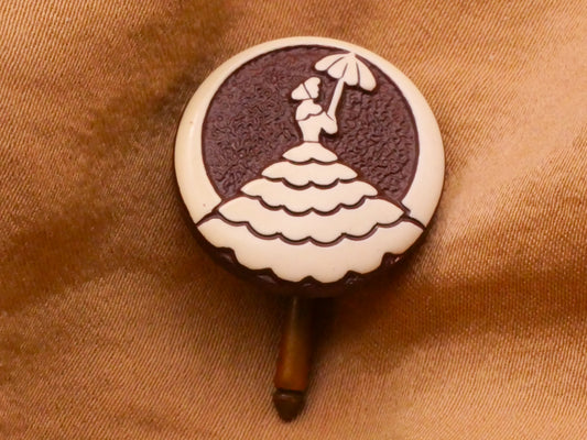 Southern Belle Chocolate Brown Buffed Celluloid Button Stud 19mm
