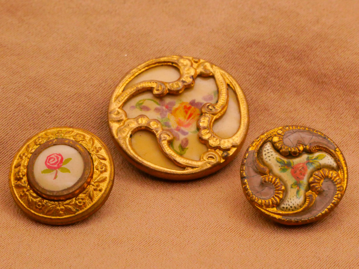 Rose Flower Celluloid Early Plastic Metal Victorian Button Various 14-19mm