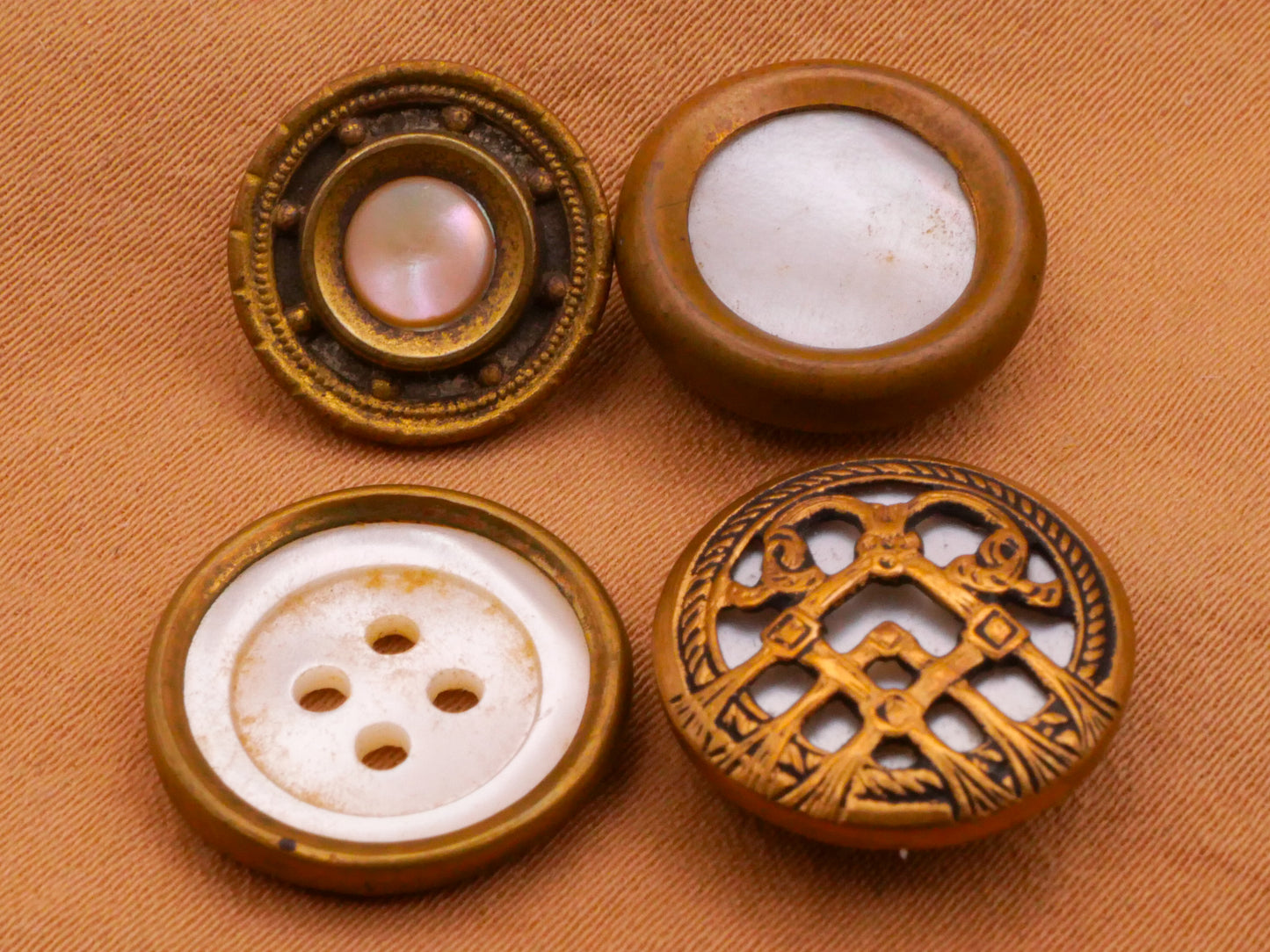 Mother of Pearl Shell Brass Metal Setting Button Various 13-15mm