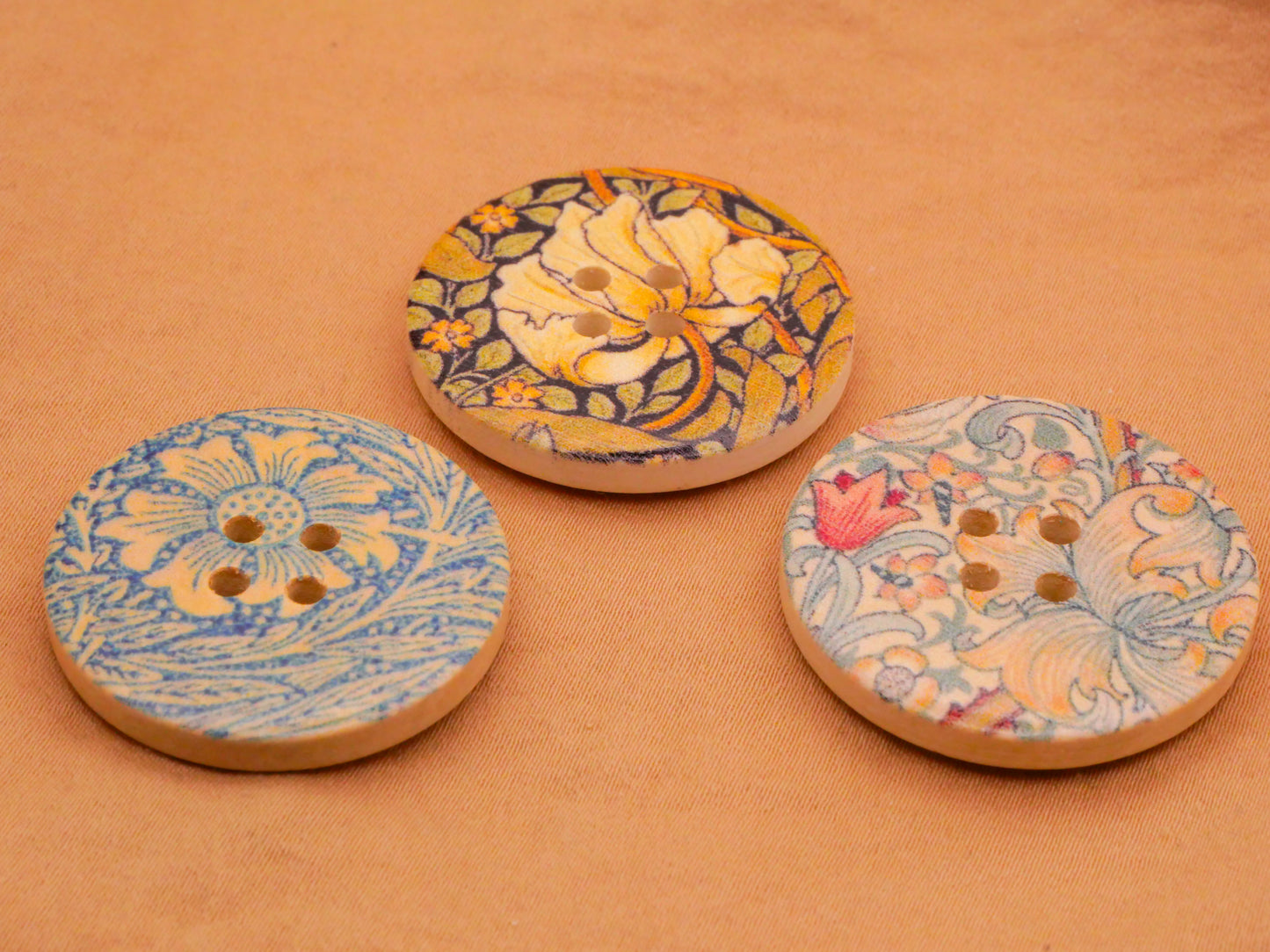 Art Nouveau Flower Floral Pattern Wood Button Various 29mm