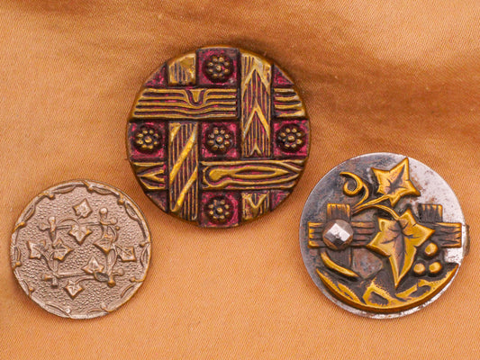 Fence Wood Foliage or Flowers Metal Button Various 20-26mm