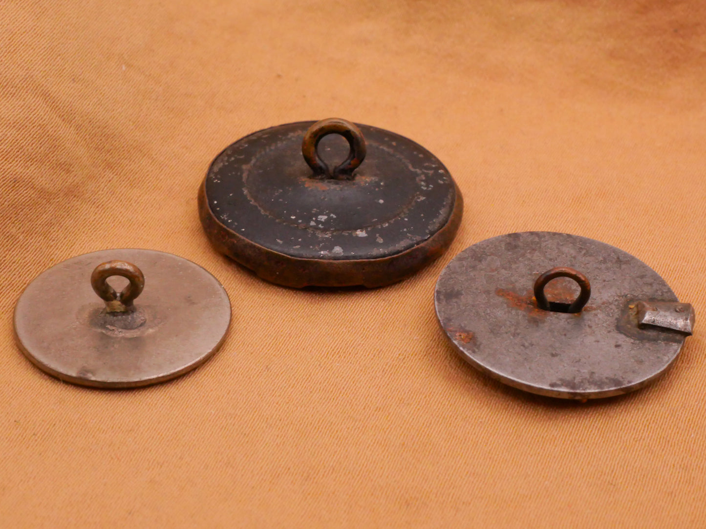 Fence Wood Foliage or Flowers Metal Button Various 20-26mm