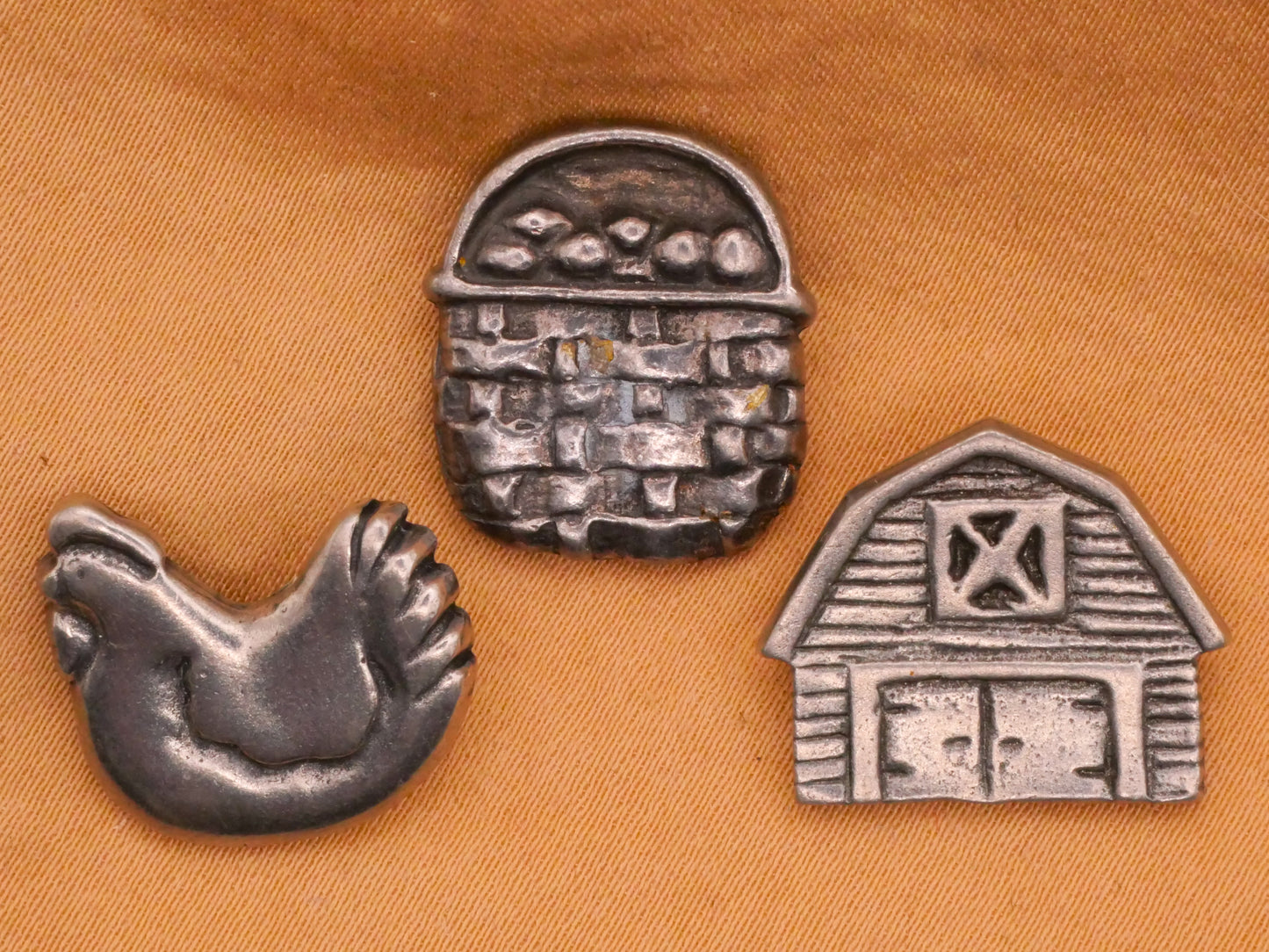 Farm Inspired Danforth Pewter Metal Button Various 15-19mm