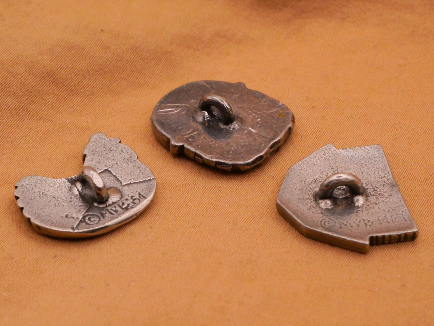 Farm Inspired Danforth Pewter Metal Button Various 15-19mm