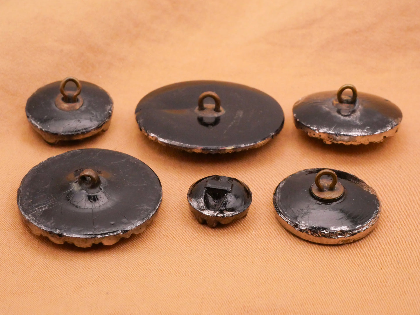 Old World Look Silver Luster Black Glass Button Various 12-31mm