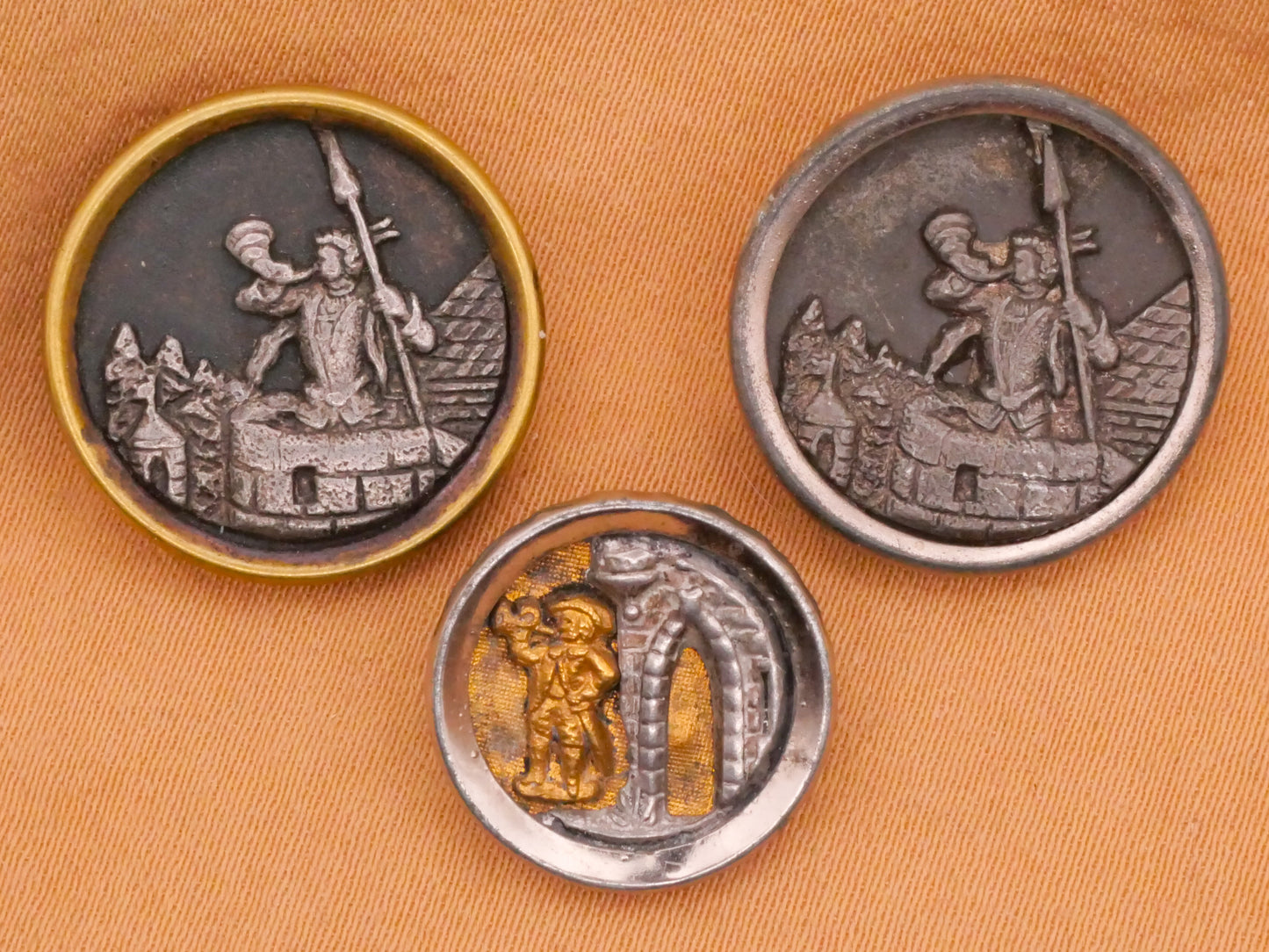 Horn or Trumpet Medieval People Scene Metal Button Various 15-18mm