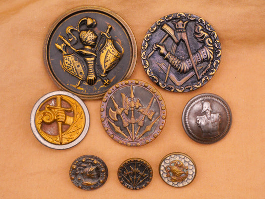 Weapons Armor Knights Victorian Metal Button Various 16-45mm