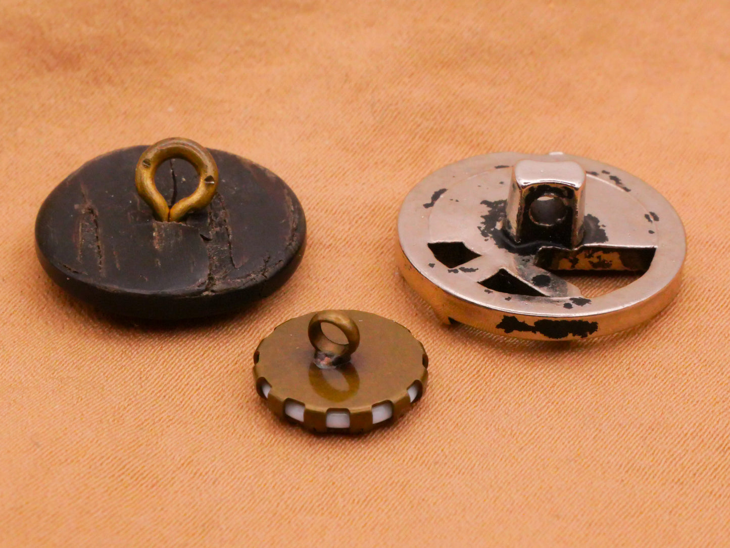 Windmill Landscape Vintage or Antique Button Various 11-18mm
