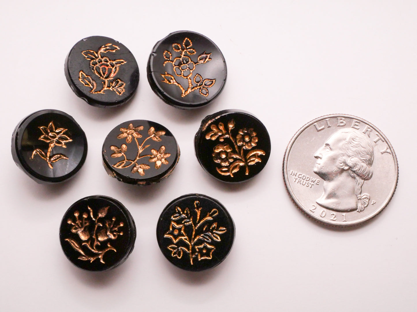 Flower Floral Sprig Gold Black Glass Button Various 15-17mm