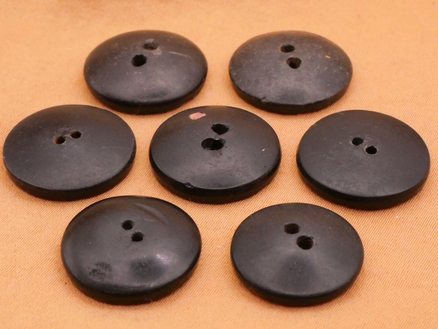 Shell Mother of Pearl Fragment Fleck Composition Button Various 16-17mm