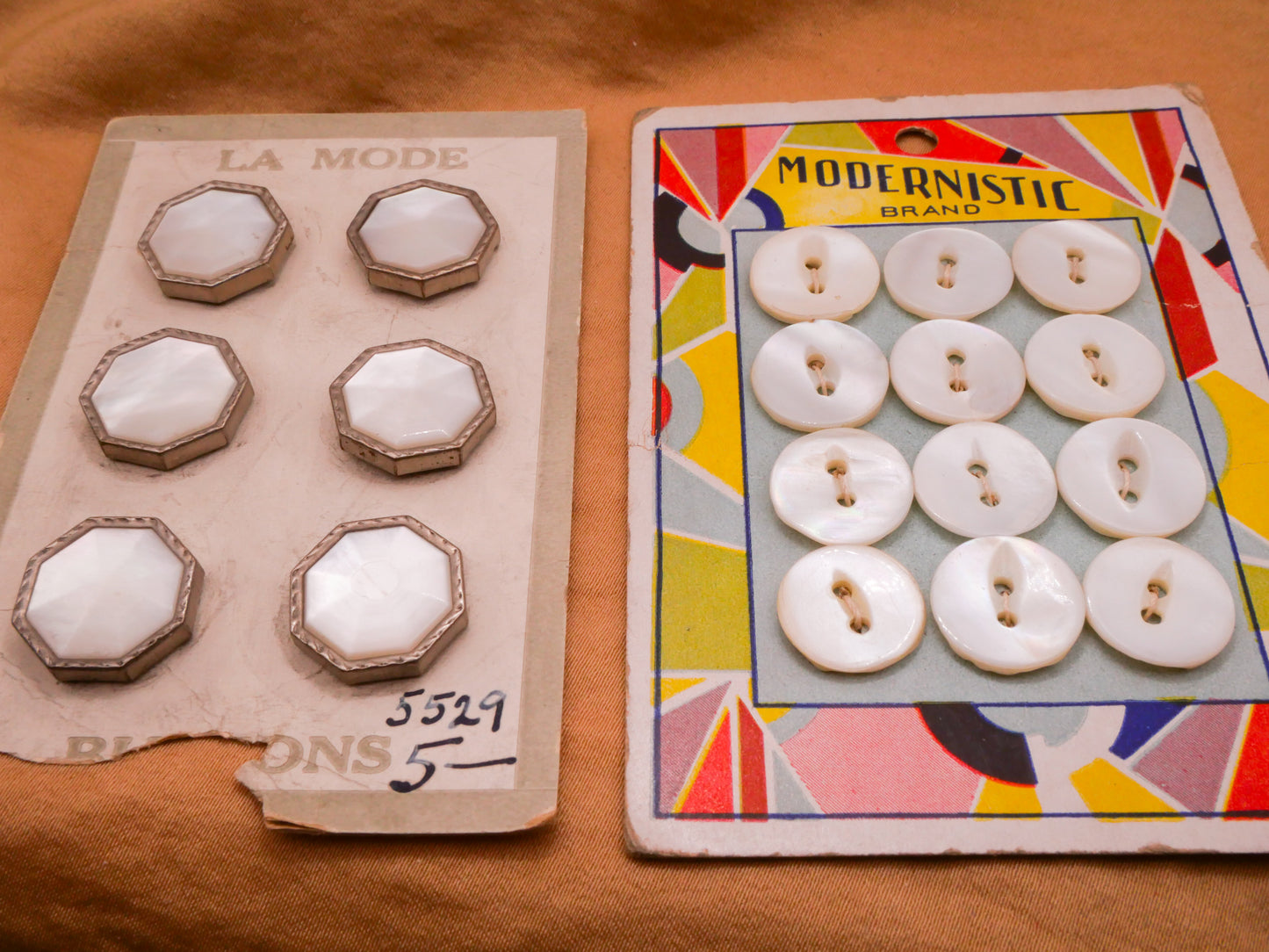 Mother of Pearl Set of Carded Buttons Various 12-15mm