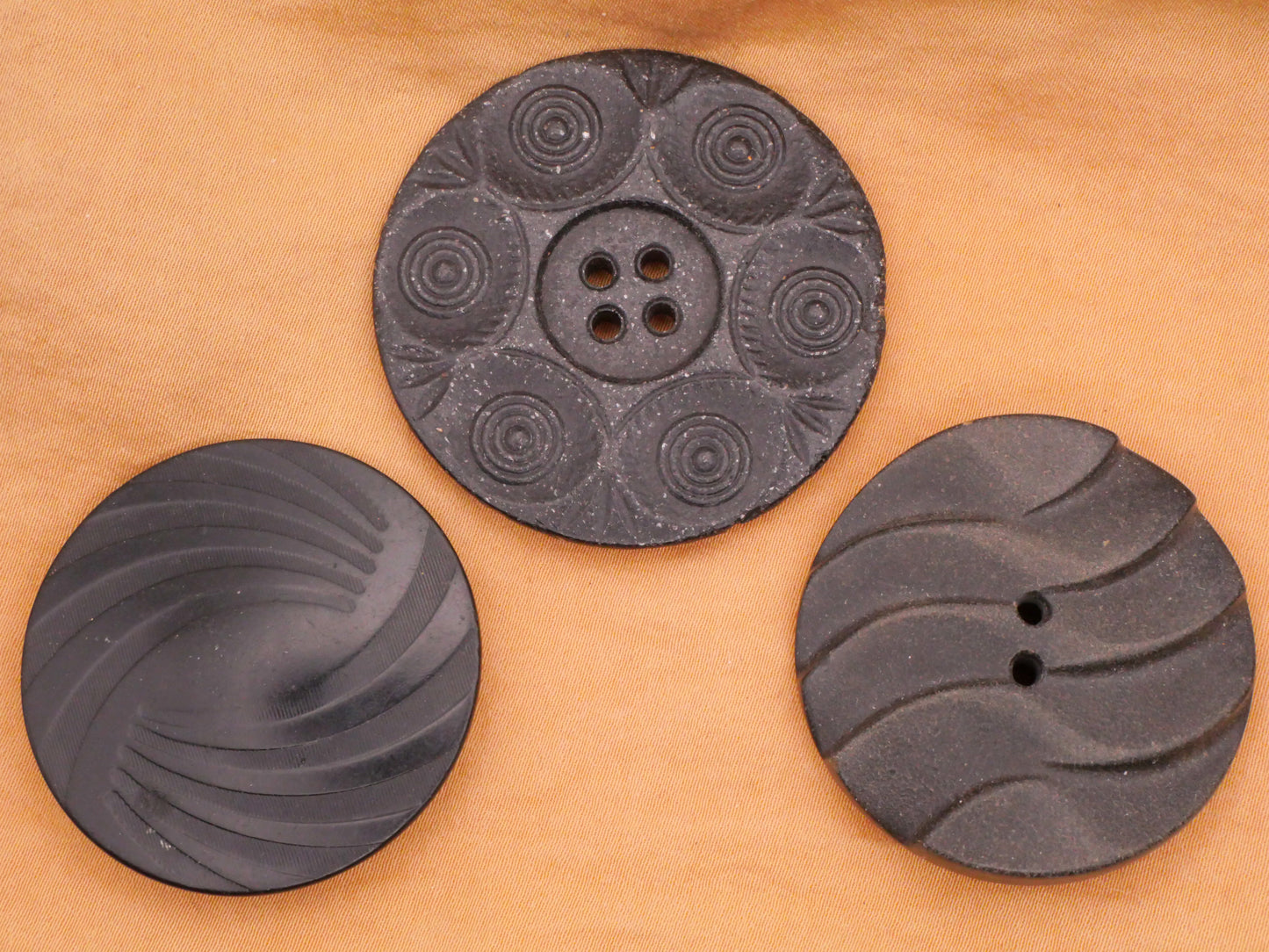 Nautical Feel Black Grey Composition Large Button Various 38-44mm