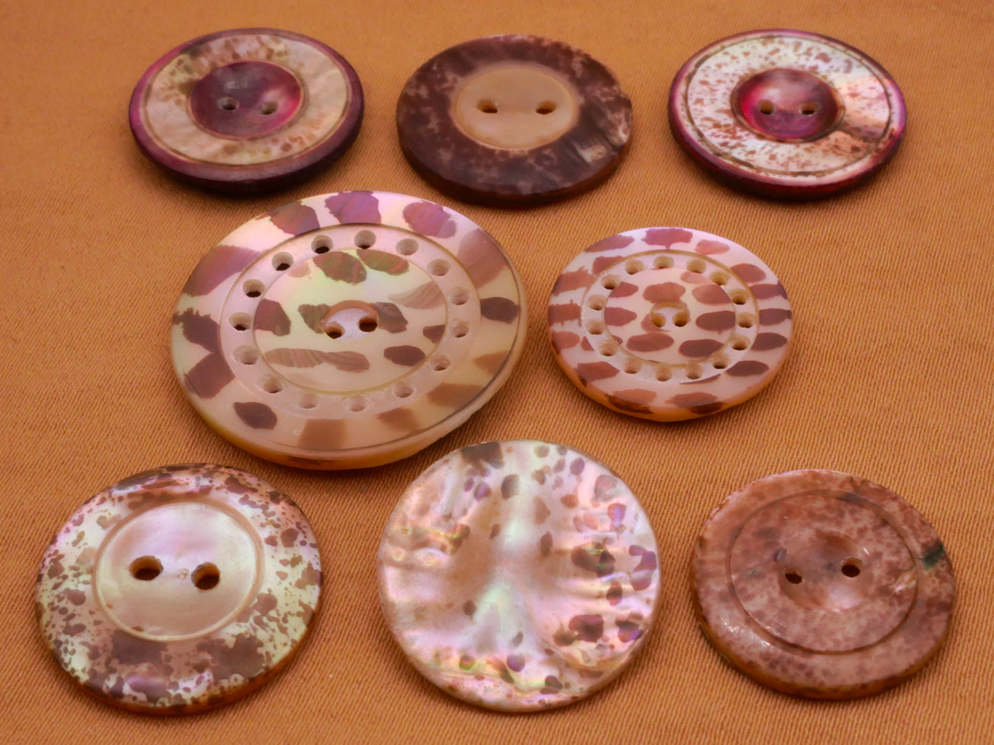 Purple Speckle Mother of Pearl Shell Button Various 17-24mm