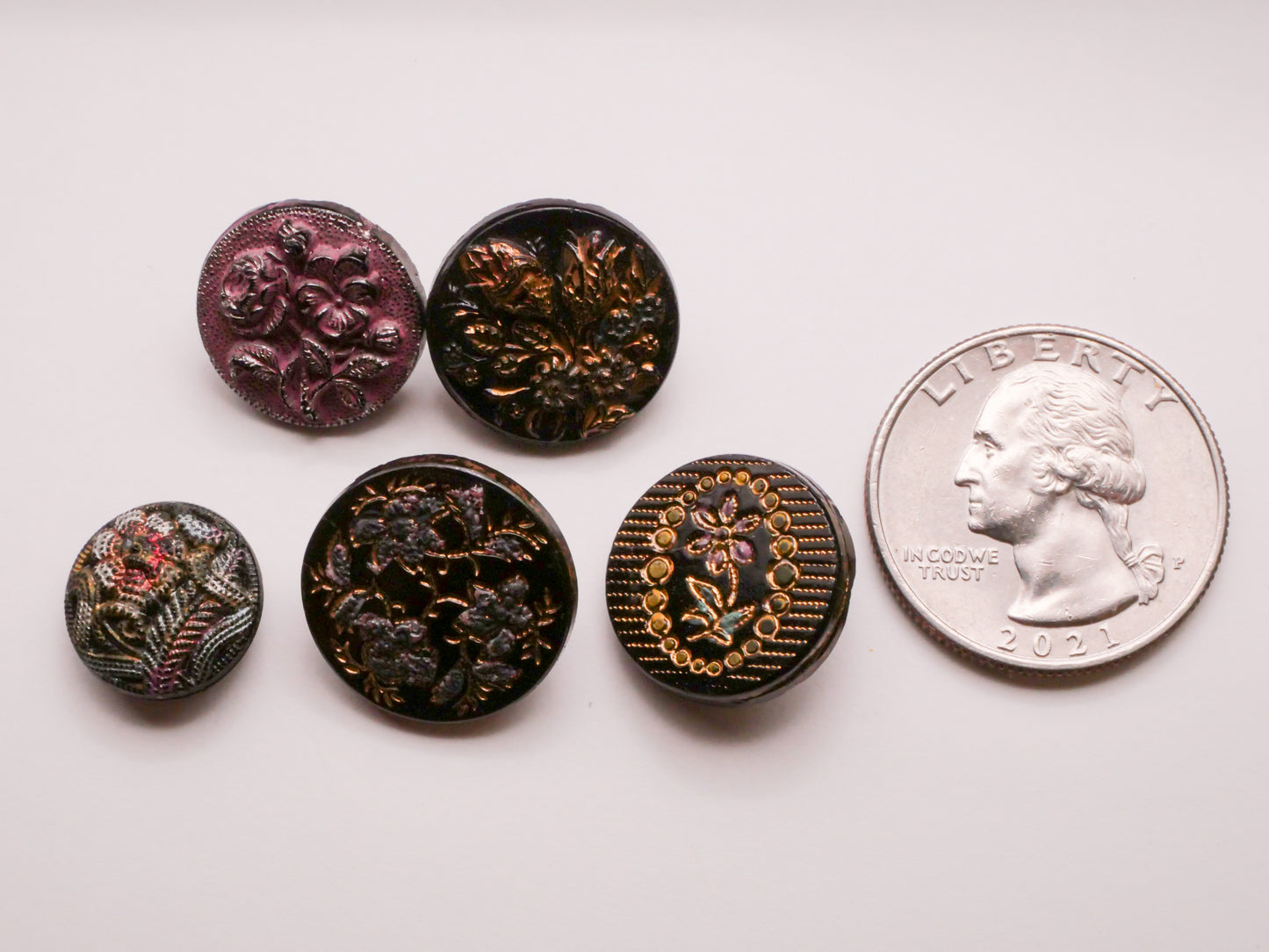 Flower Floral Hand-Painted Color Black Glass Button Various 13-18mm