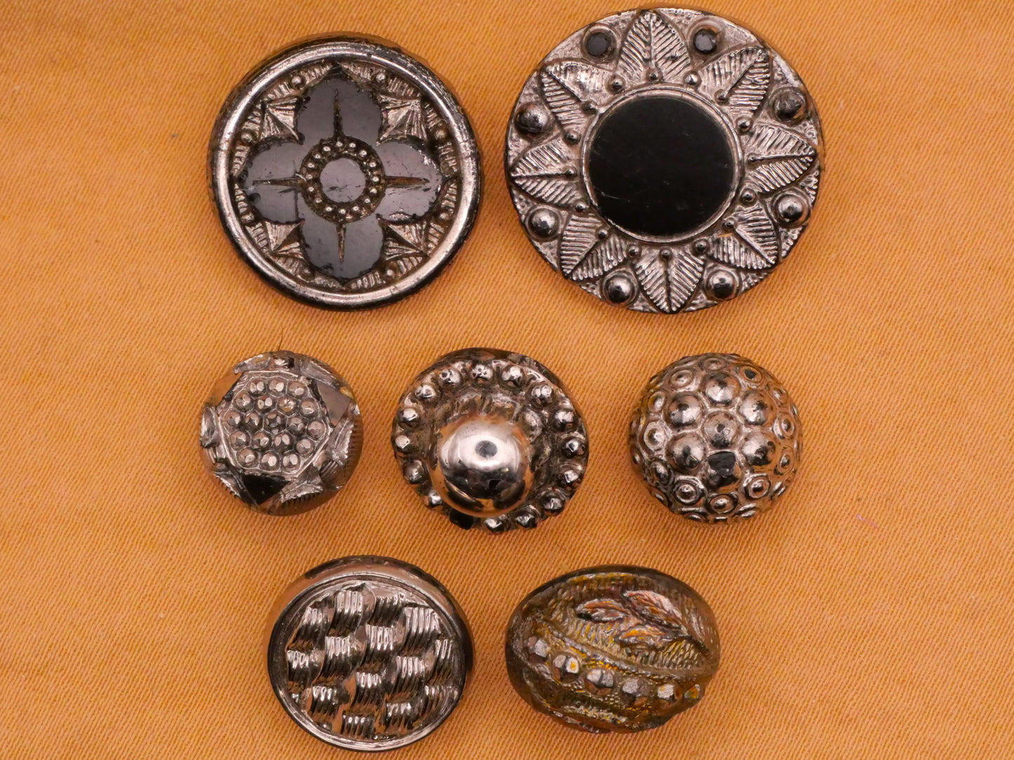 Silver Luster Black Glass Button Various 10-20mm