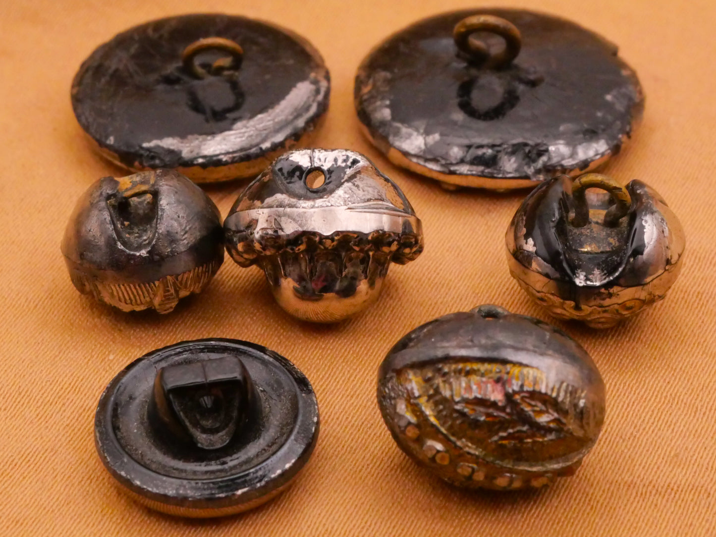 Silver Luster Black Glass Button Various 10-20mm