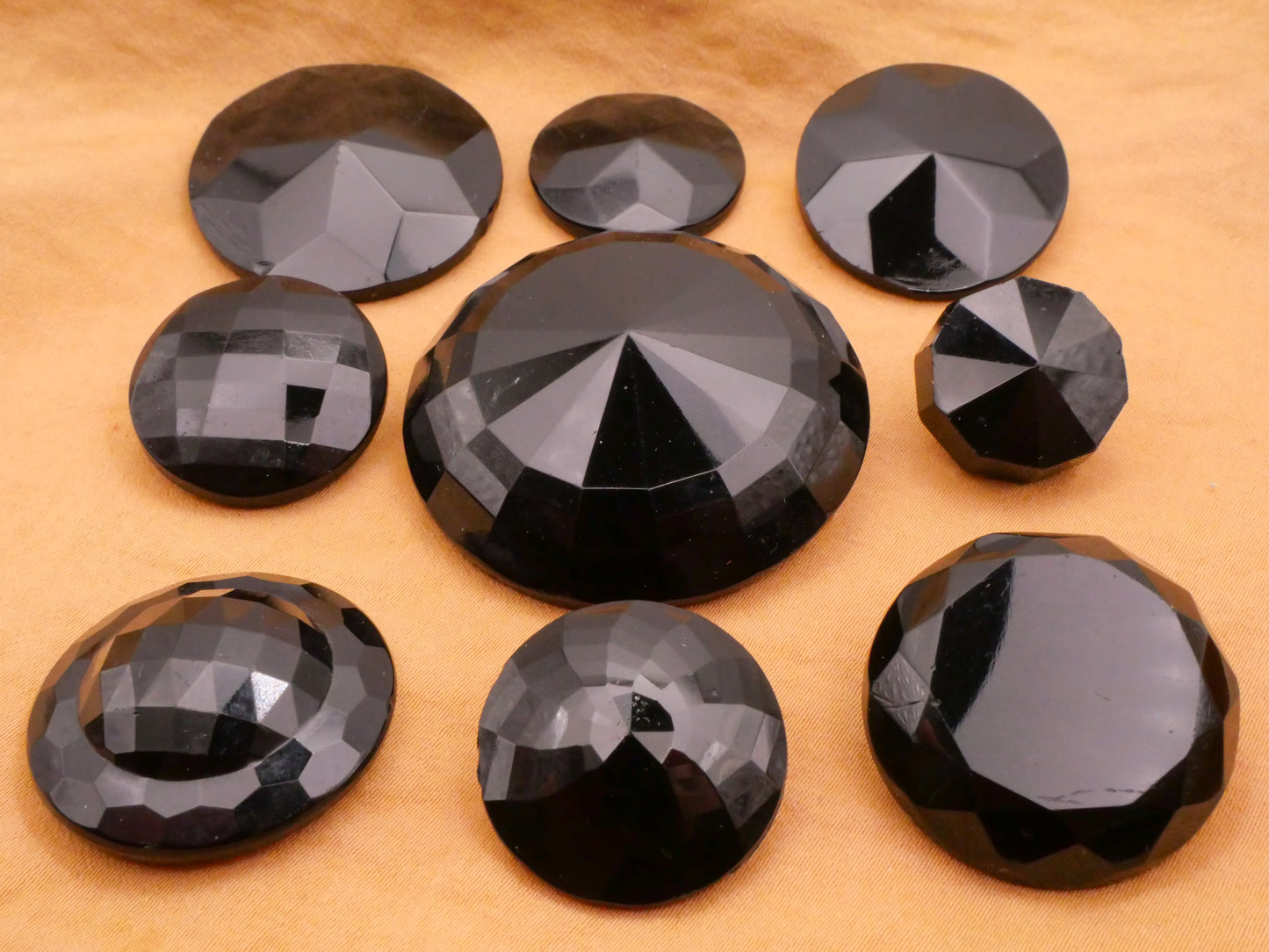 Faceted Facets Black Glass Button Various 16-40mm