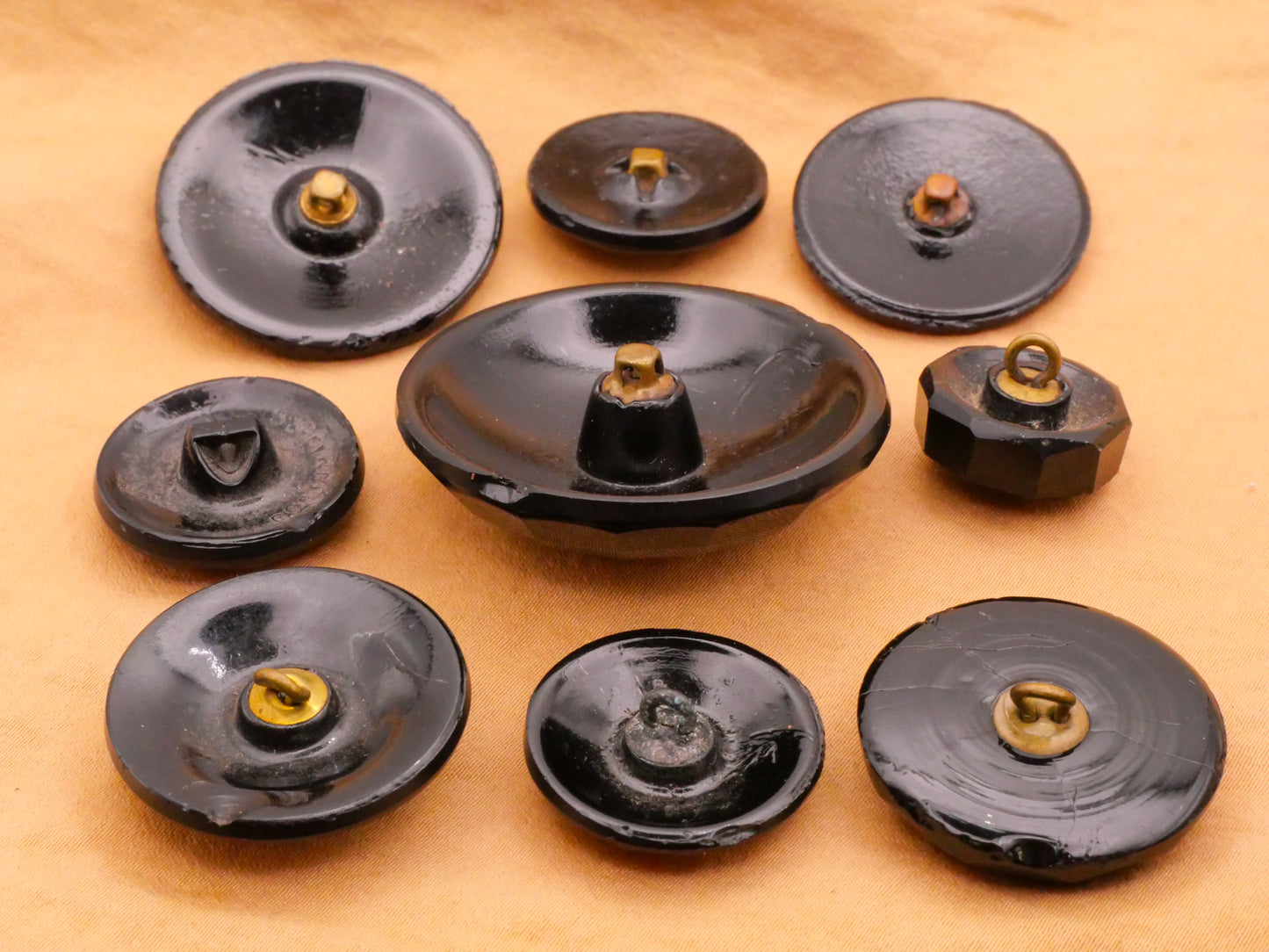 Faceted Facets Black Glass Button Various 16-40mm