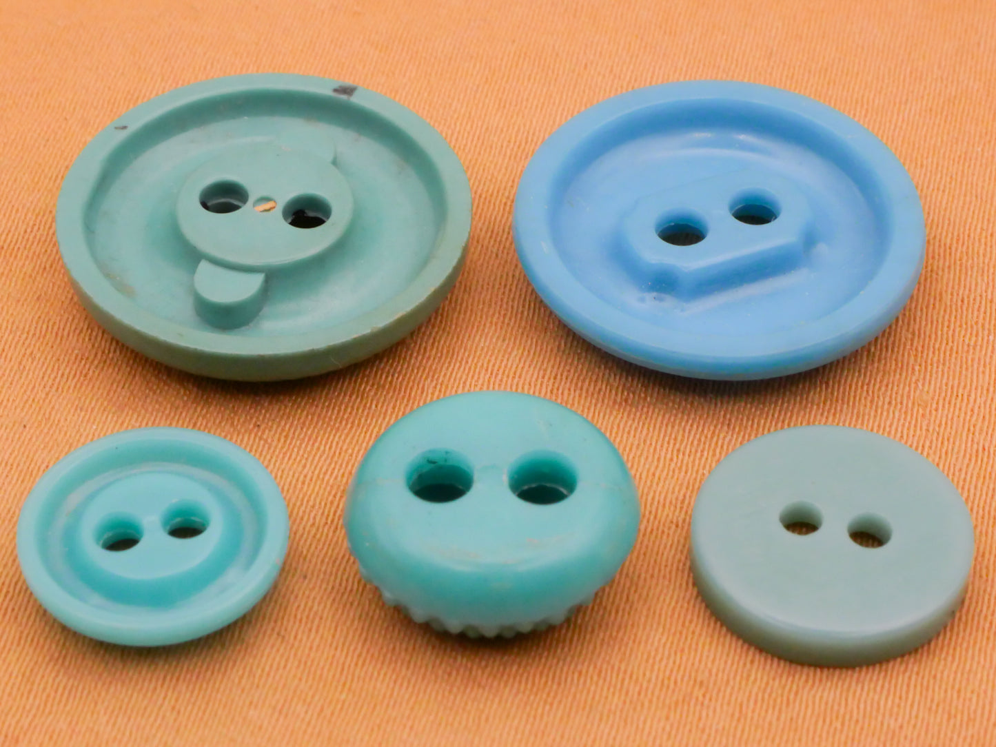Teal Blue Green Housecoat Early Plastic Vintage Button Various 12-19mm