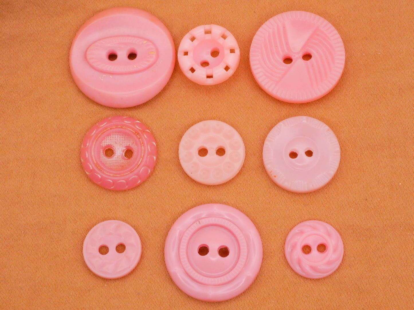Pale Pink Housecoat Vintage Plastic Button Various 11-22mm