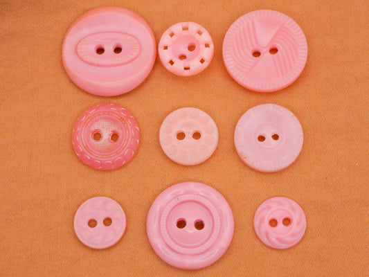 Pale Pink Housecoat Vintage Plastic Button Various 11-22mm