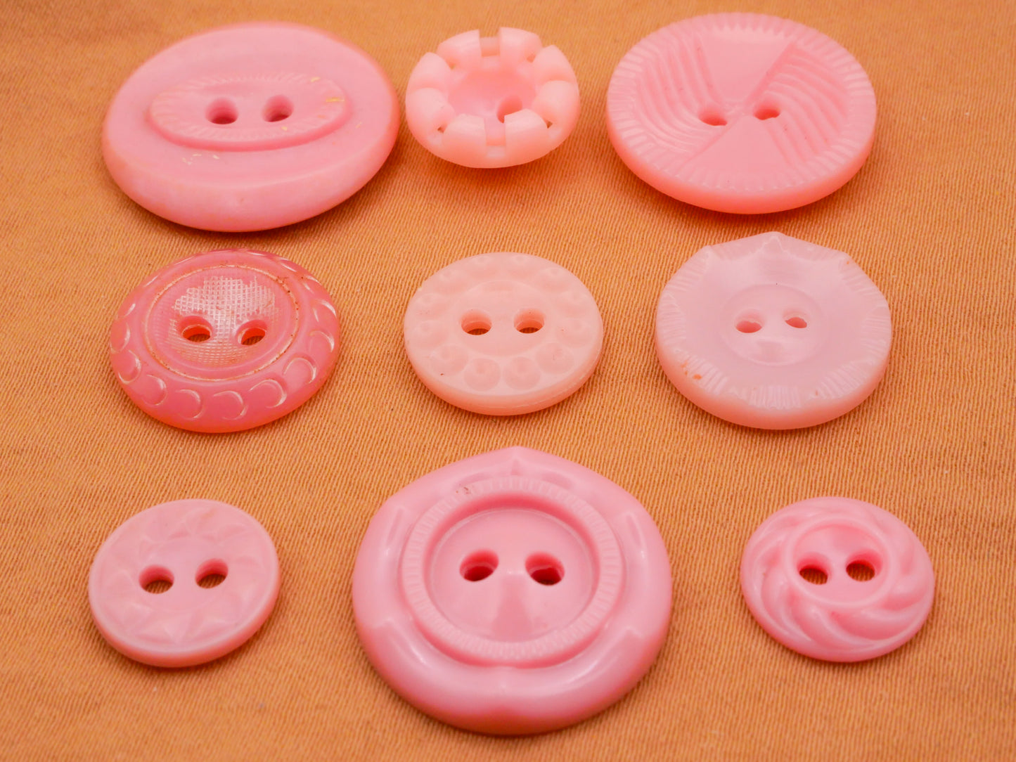 Pale Pink Housecoat Vintage Plastic Button Various 11-22mm