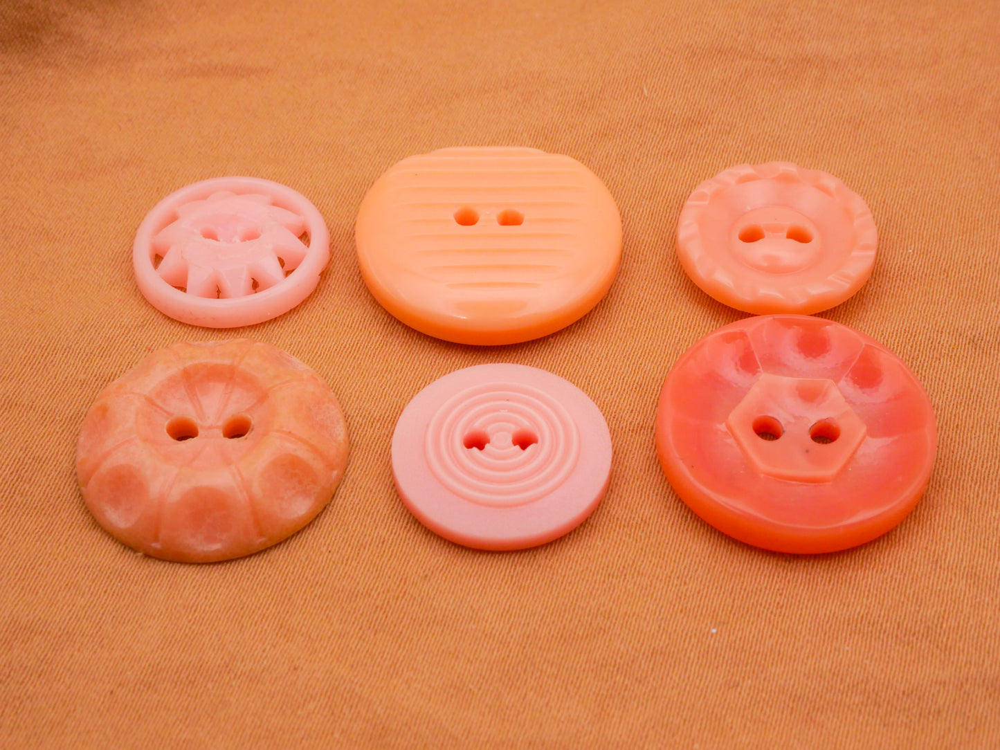 Peachy Pink Housecoat Vintage Plastic Button Various 15-20mm