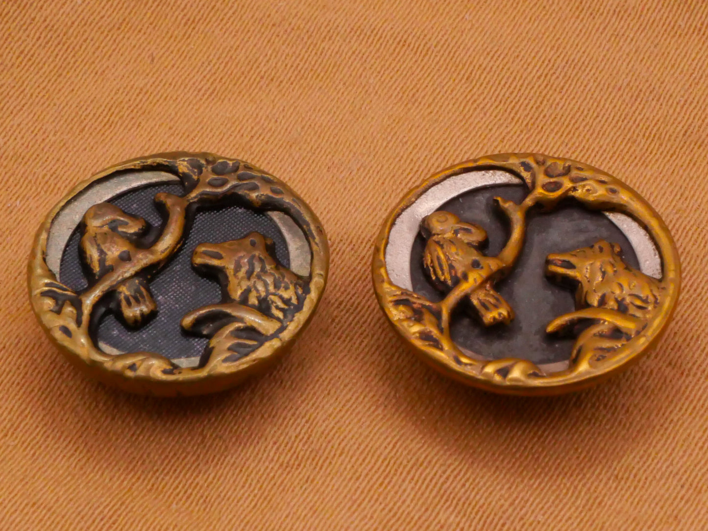Fox and the Crow Fable Metal Victorian Button Various 14mm