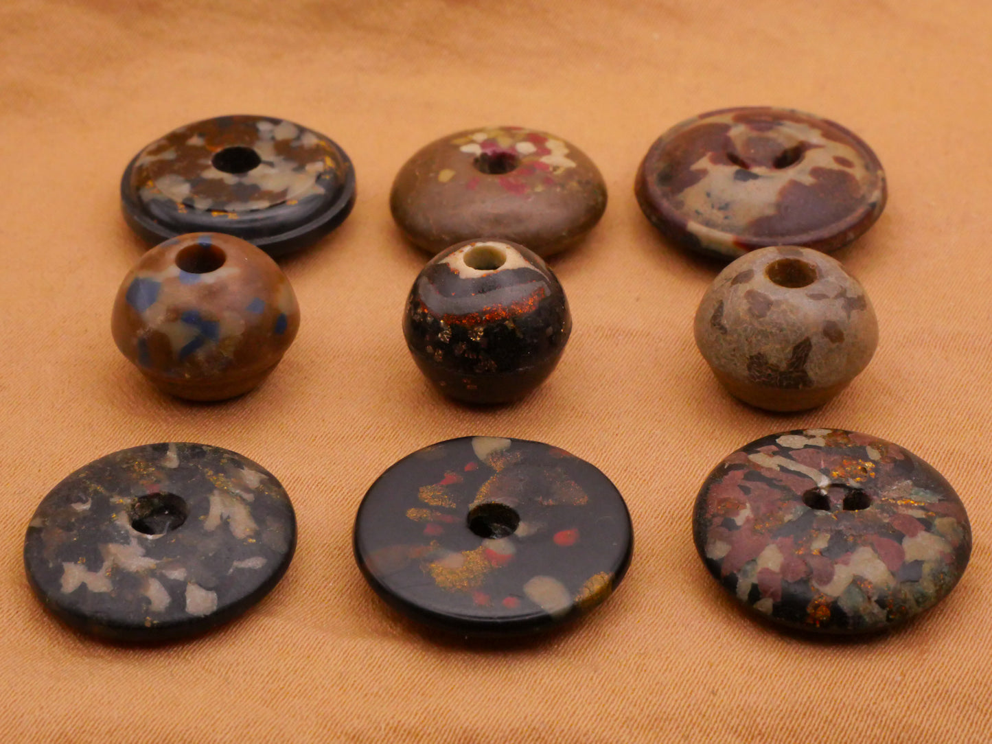 Rock Look Composition Fleck Early Plastic Button Various 12-19mm