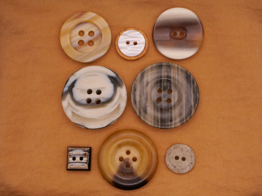 Looks Like Natural Materials Plastic Button Various 12-36mm