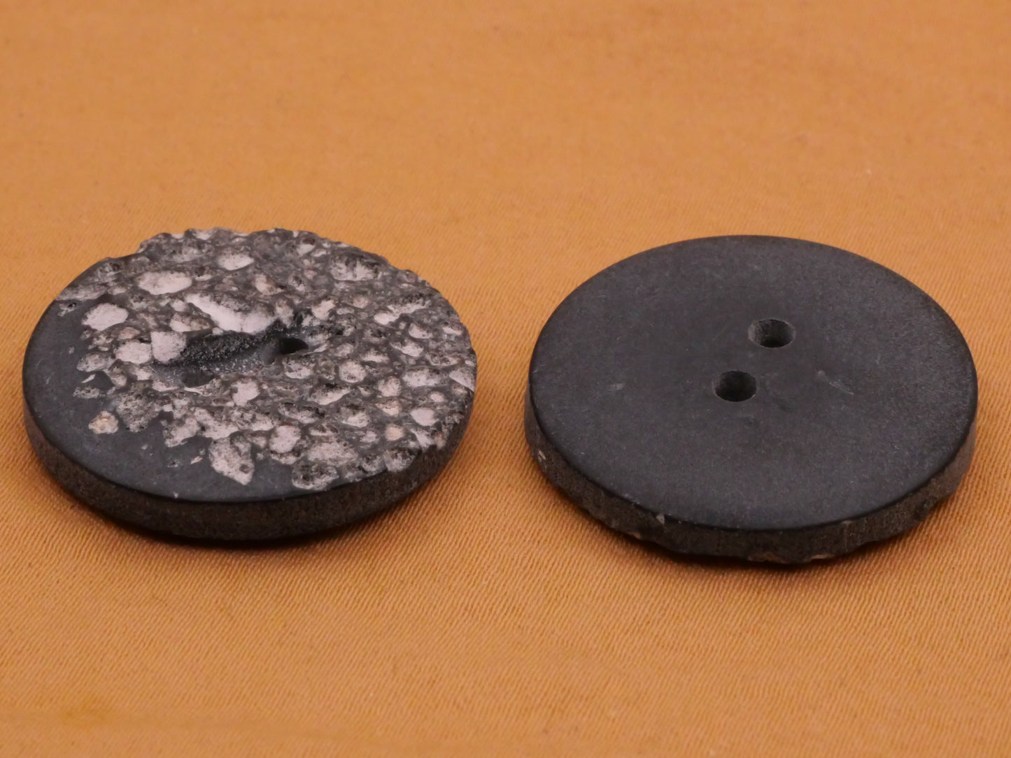 Stone Gravel Look Grey Plastic Pair of Buttons 25mm