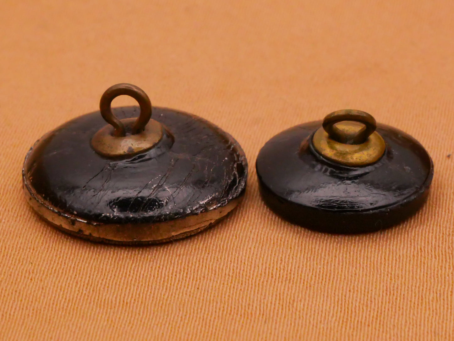 Fruit Branch Black Glass Button Various 14-17mm