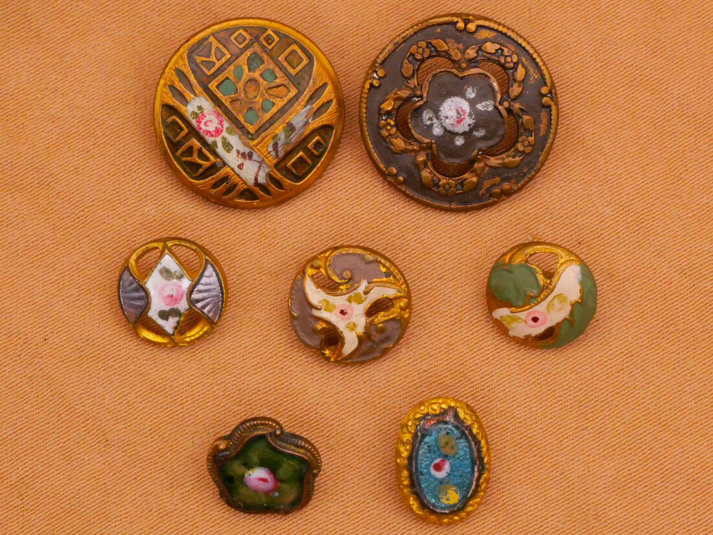 Rosebud Rose Flower Enamel Victorian Metal Button Various 7-14mm