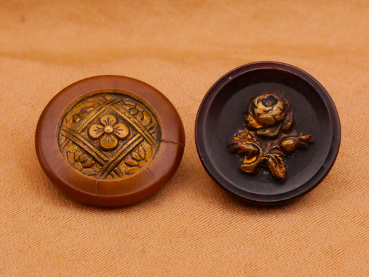 Flower Metal Center Vegetable Ivory Tagua Nut Antique Button Various 14mm