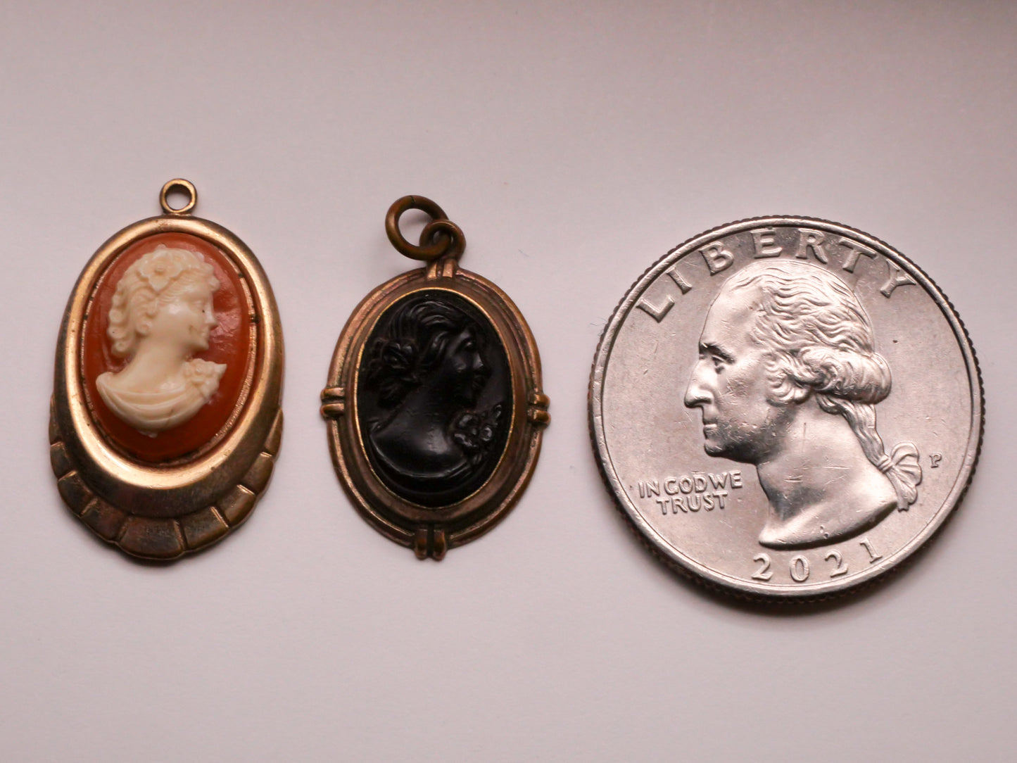Cameo Portrait Woman Flower Metal Pendant Charm Embellishment Various 14-24mm