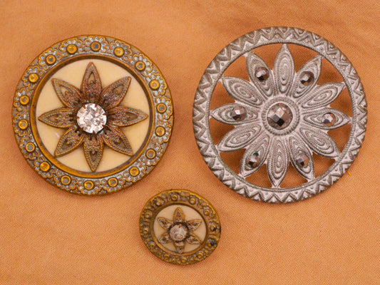 Starburst Flower Victorian Metal Button Various 16-34mm