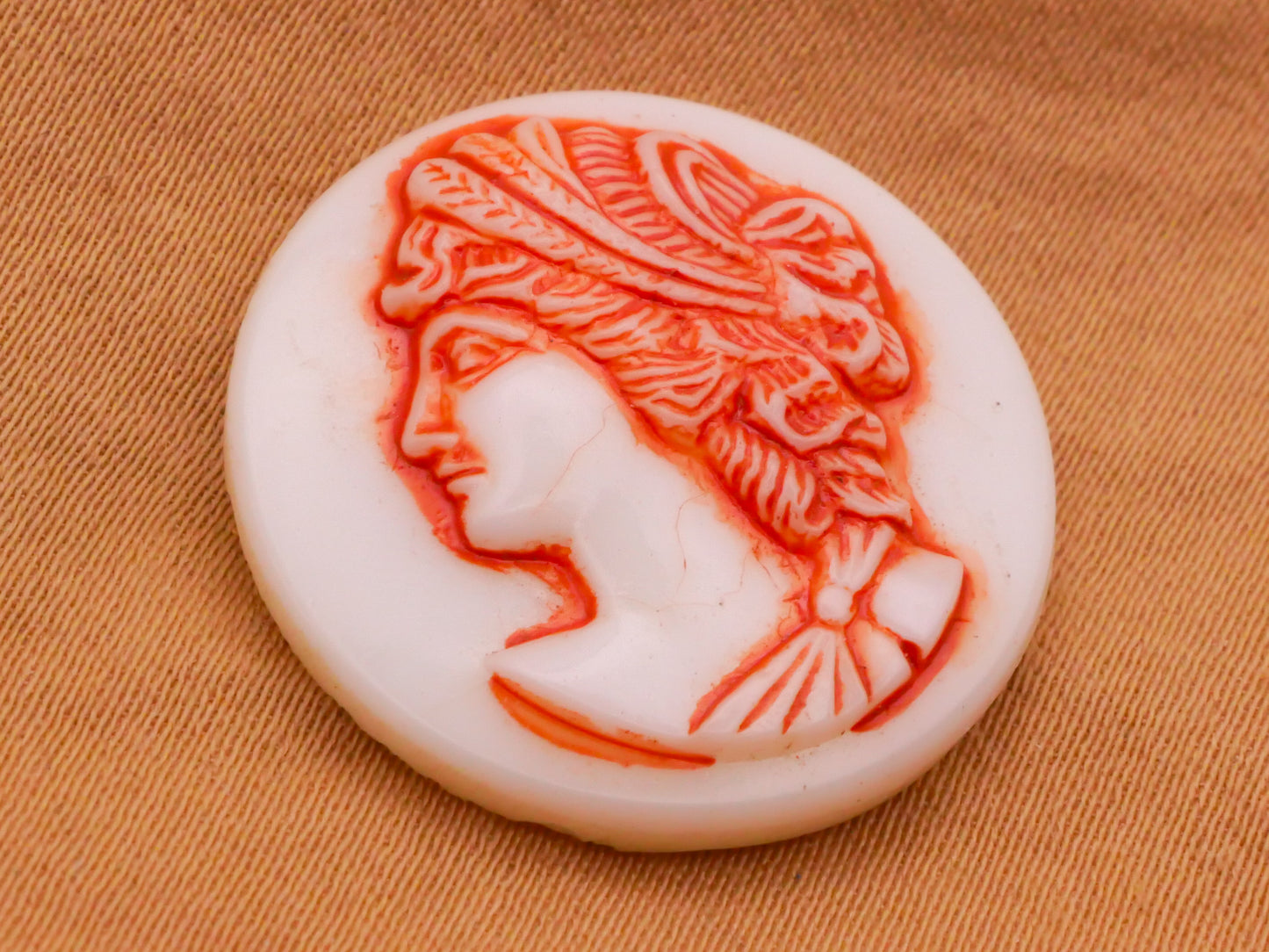 Cameo Lady Red Orange White Glass Button 23mm