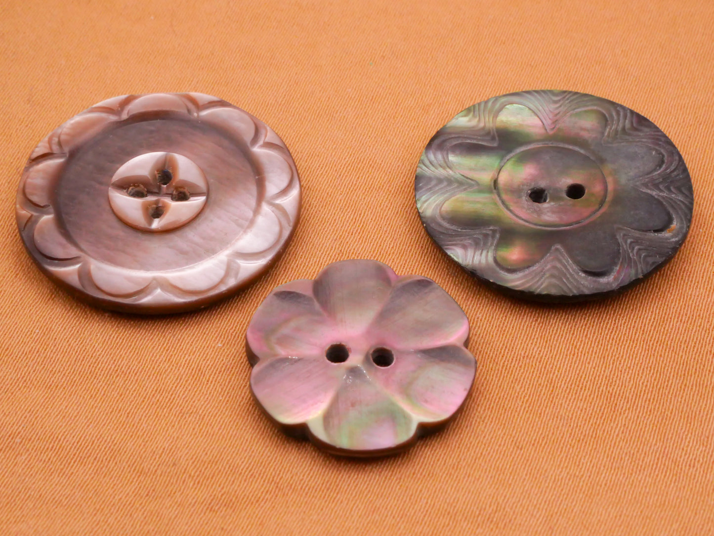 Flower Carved Smokey Mother of Pearl Shell Button Various 18-24mm