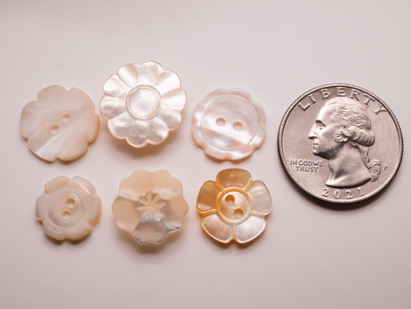 Flower Carved Mother of Pearl Shell Button Various 13-17mm